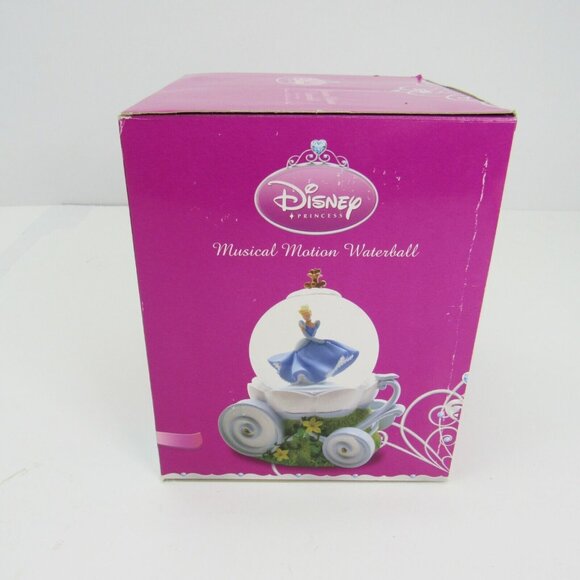 Disney Princess Musical Motion Waterball Cinderella With Coach Bottom Box KCare - Picture 8 of 10